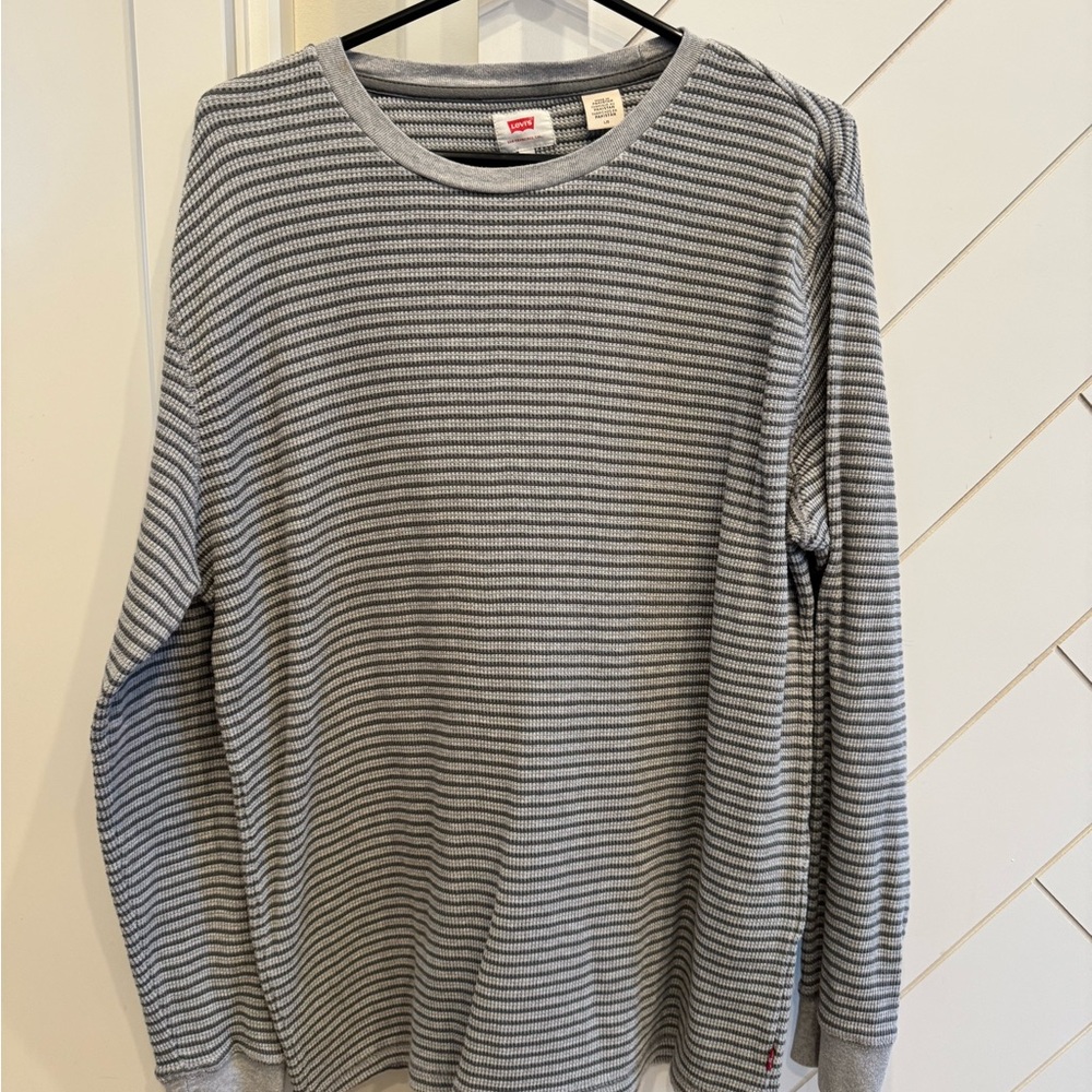 Levi’s thermal long sleeve shirt